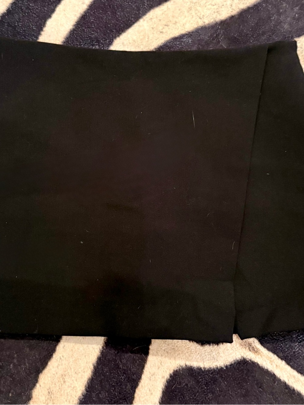 Zara Black Mini Skirt Size M | Classic High-Waist Everyday Wardrobe Staple